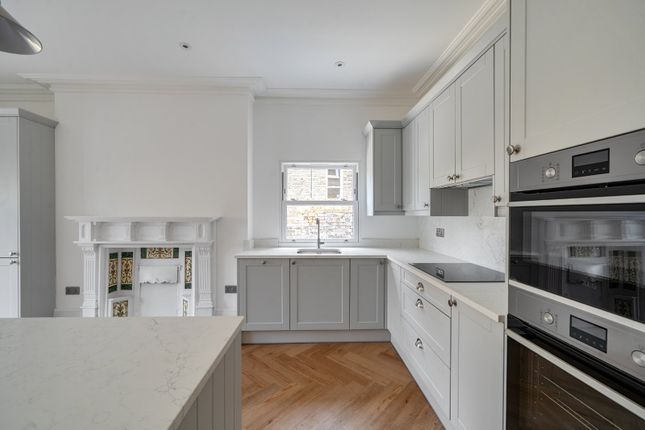 12, Lushington Road, London photo 4