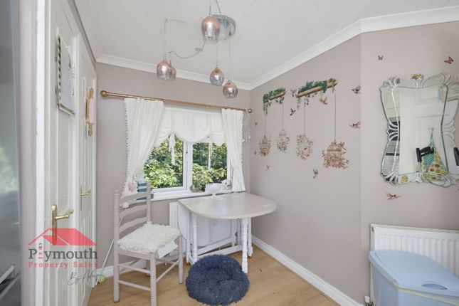 10, Glenfield Close, Plymouth photo 4