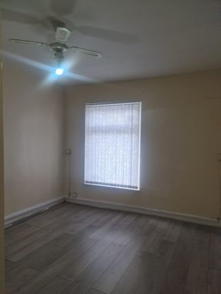 End terrace house to rent in Brooklyn Road, Coventry