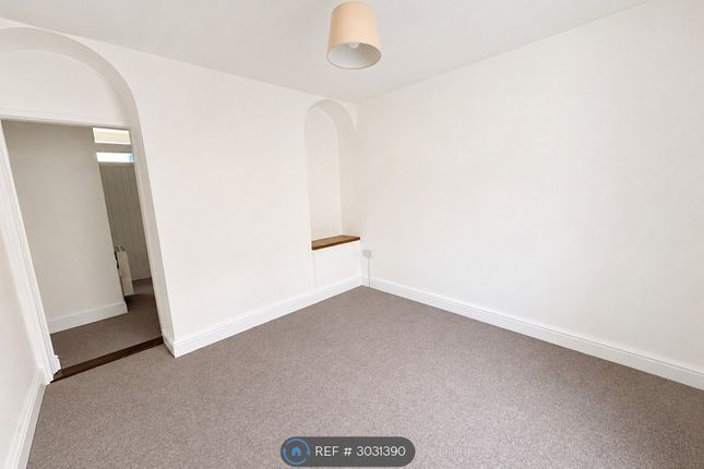 Flat, South Market Road, Great Yarmouth photo 3