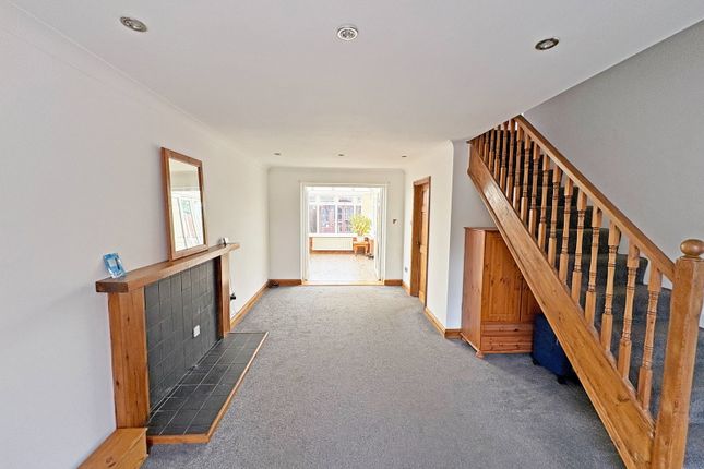 84, Richmond Drive, Skegness photo 3