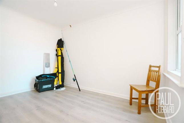 6, Osborne Street, Lowestoft photo 4