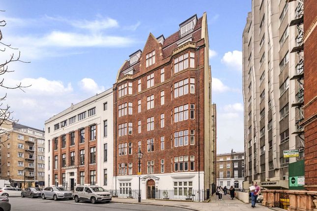 Thumbnail Flat for sale in Queen Square, London