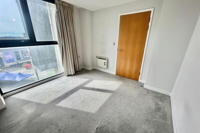 Flat to rent in Belward Street, Nottingham