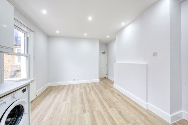 22A,, Danehurst Street, London photo 2