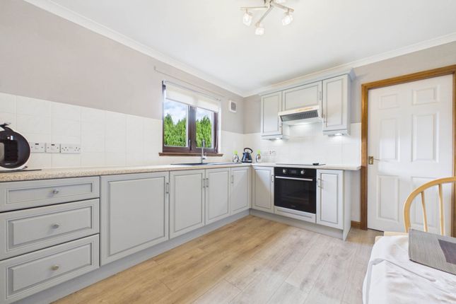 4, Broomhill Road, Larkhall photo 3