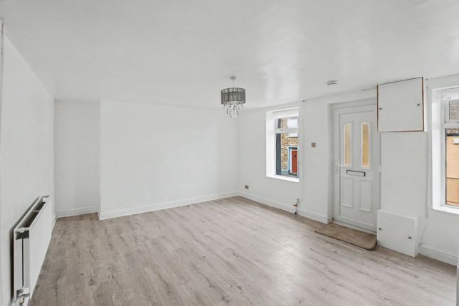 18 Cardiff Road, Merthyr Tydfil photo 2
