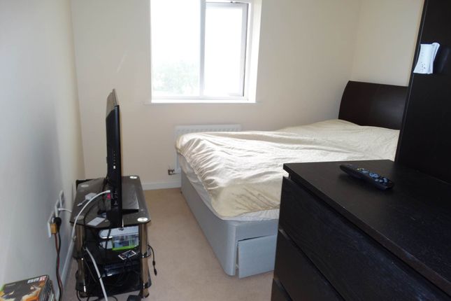 Flat to rent in Milton Place, Felpham