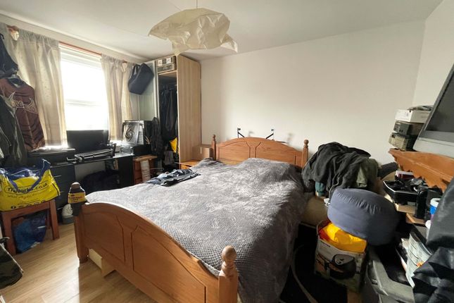 5, 28, Enys Road, Eastbourne photo 4