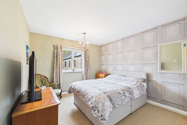 2 Annies Close, Matlock photo 4