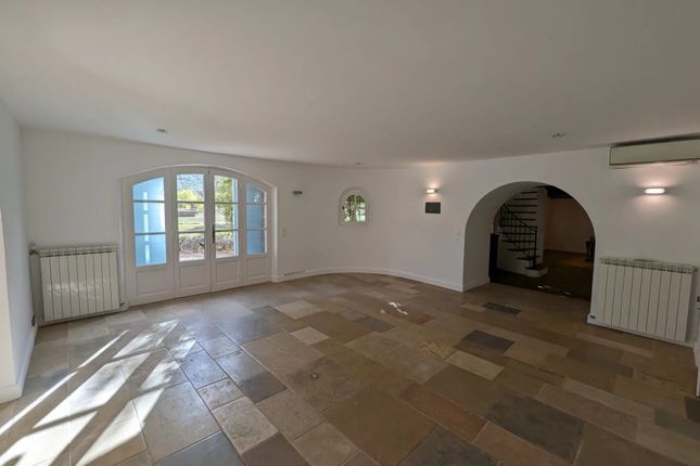 Villa for sale in Les Arcs, Var Countryside (Fayence, Lorgues, Cotignac), Provence - Var
