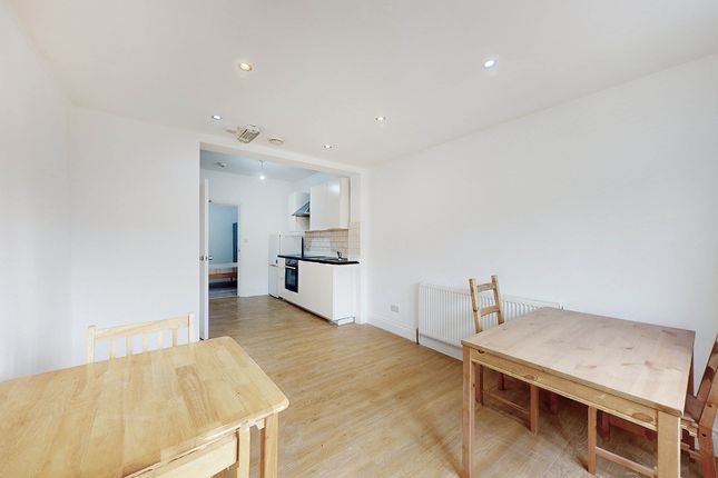 Flat to rent in Allison Road, London