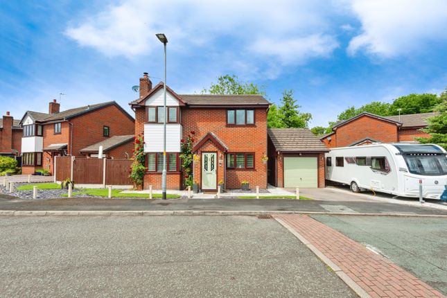 3-bed detached on 38, Raleigh Close, Warrington, £345,000