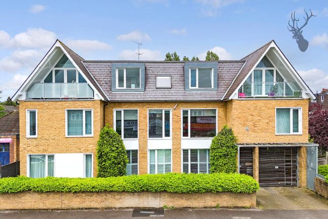 Flat for sale in Valley Hill, Loughton