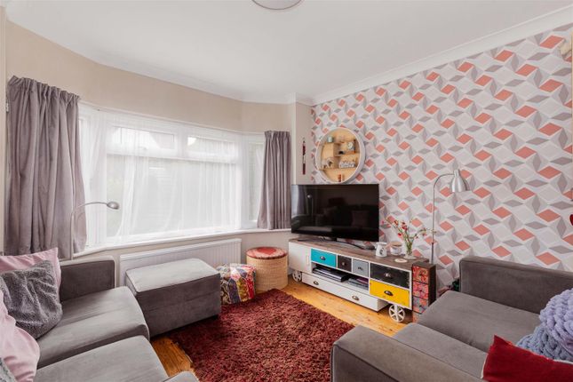 2, Marina Way, Slough photo 2