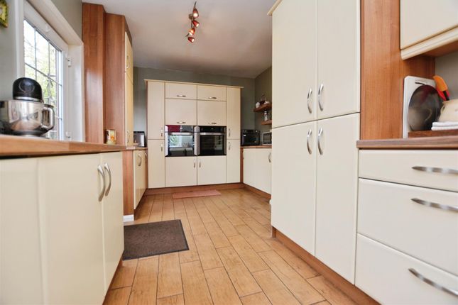 170, Ashby Road, Scunthorpe photo 4