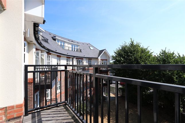 Flat 9, Buttercup Court, 21, Linden Way, London photo 4