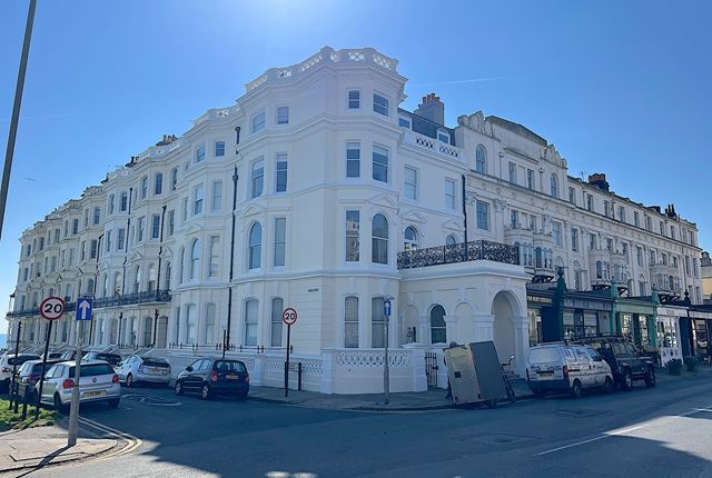 1-bed flat on 1-2, Victoria Terrace East Sussex, Hove, £260,000