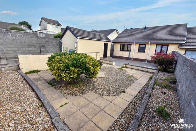 4, Gloucester Way, Pembroke Dock photo 4