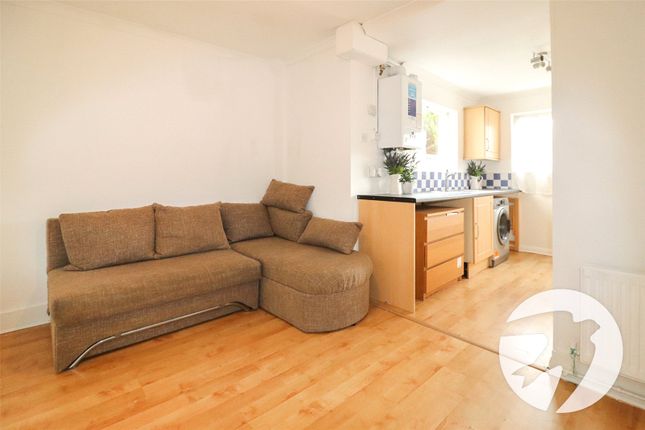 286, Parkside Avenue, Bexleyheath photo 3