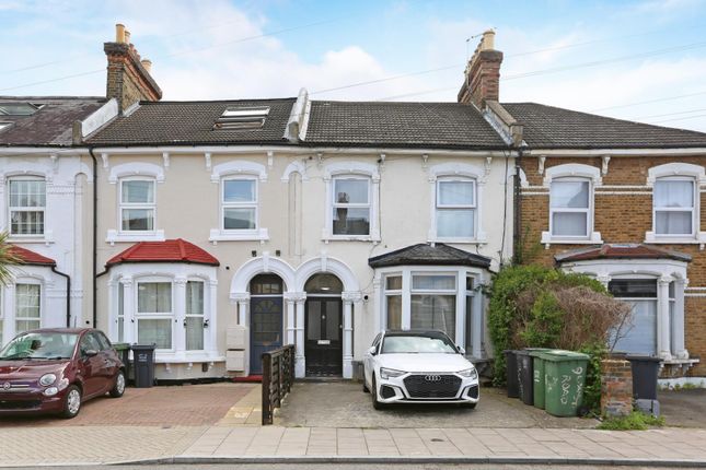 Thumbnail Property for sale in Cranston Road, London