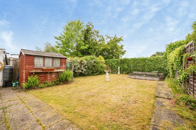37, Flamborough Close, Birmingham photo 2