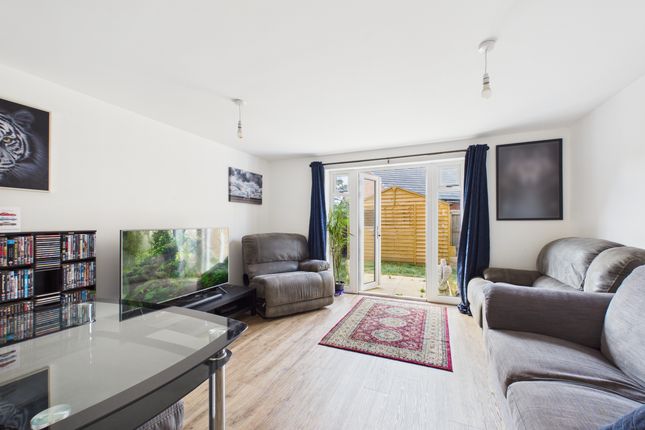 18 Seabright Way, Aylesbury photo 4
