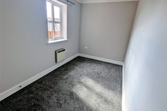 27, Wilkes Court, Ipswich photo 4