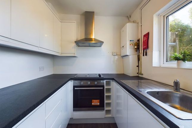 34 Crayford Road, Brighton photo 4