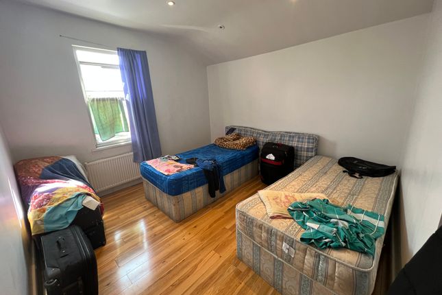 Thumbnail Flat to rent in Grange Road, Southall