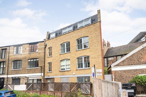 Thumbnail Flat for sale in Florfield Passage, Hackney