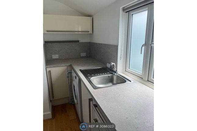 Norfolk Terrace, Brighton photo 2