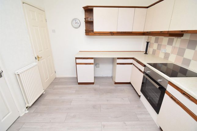 70, Melbourne Road, Wakefield photo 4
