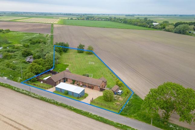 Thumbnail Barn conversion for sale in Gull Drove, Guyhirn, Wisbech, Cambs