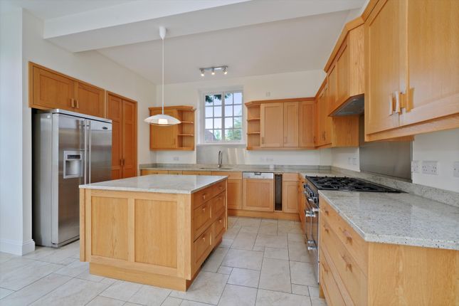 18, New Road, Esher photo 2