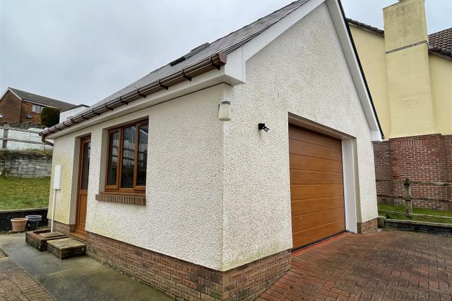 Detached house for sale in Bryn Tirion, Pontyberem, Llanelli