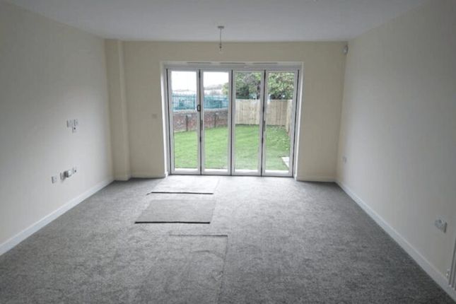 3, Elm Cottages, Barnsley photo 2
