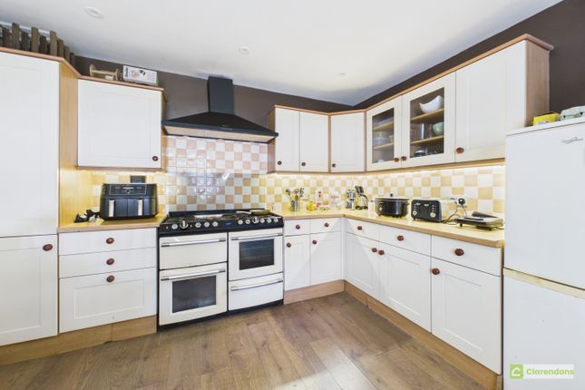 Room 1, Brownings, Polegate photo 5