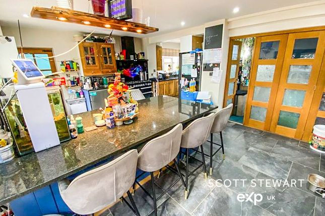53, West End, Peterborough photo 4
