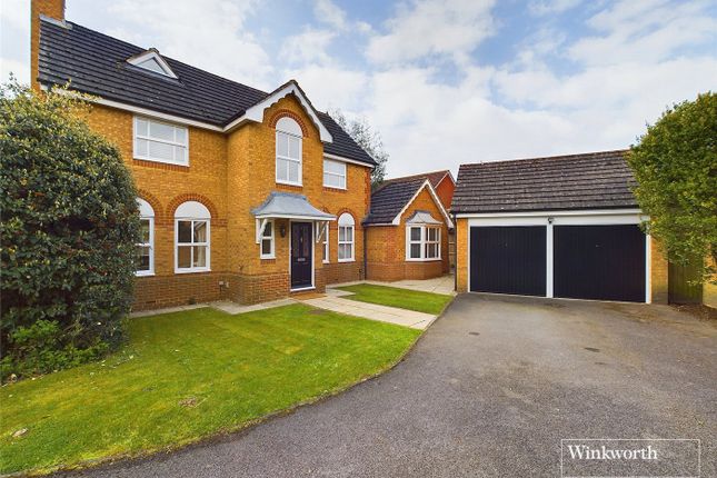 Detached house to rent in Anthian Close, Woodley, Reading, Berkshire