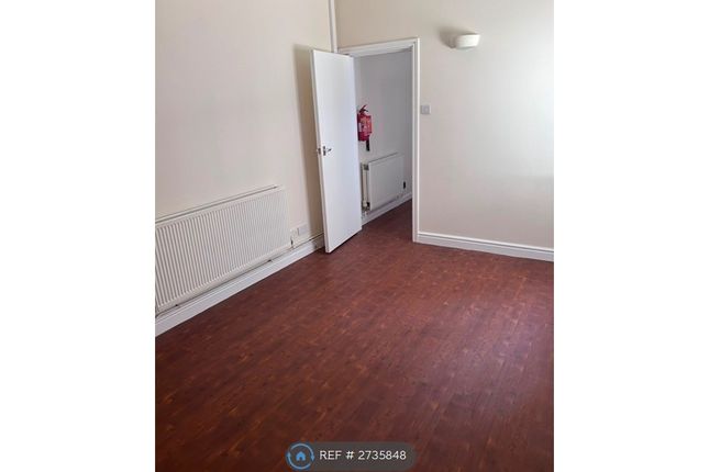 Flat  No  Mostyn Road, Colwyn Bay, Colwyn Bay Conwy photo 3