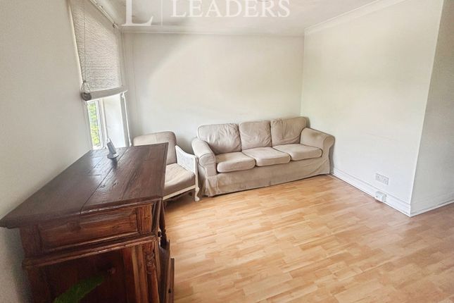 Flat 8, Grace Court, 272, Havant Road, Portsmouth photo 3
