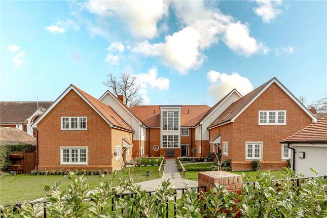 Thumbnail Property for sale in Norton Way South, Letchworth Garden City