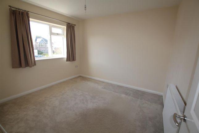 Flat 3 Rowethorpe, 29, Horn Lane, Plymouth photo 4