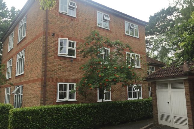 Thumbnail Flat to rent in Irvine Place, Virginia Water