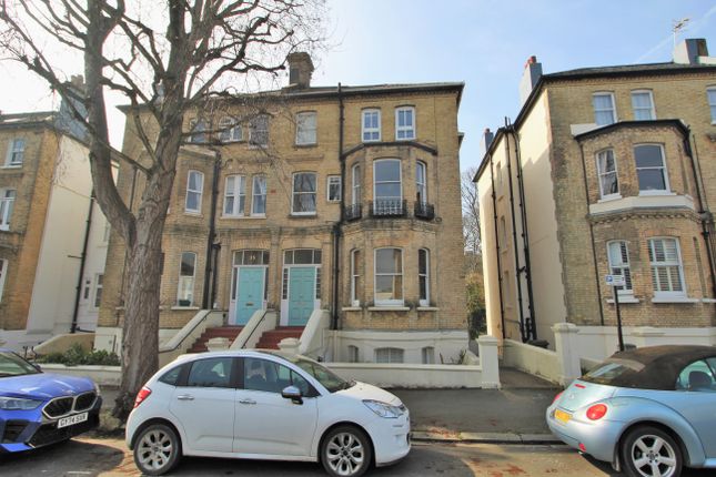 2-bed flat on 37c, Wilbury Road, Hove, £375,000