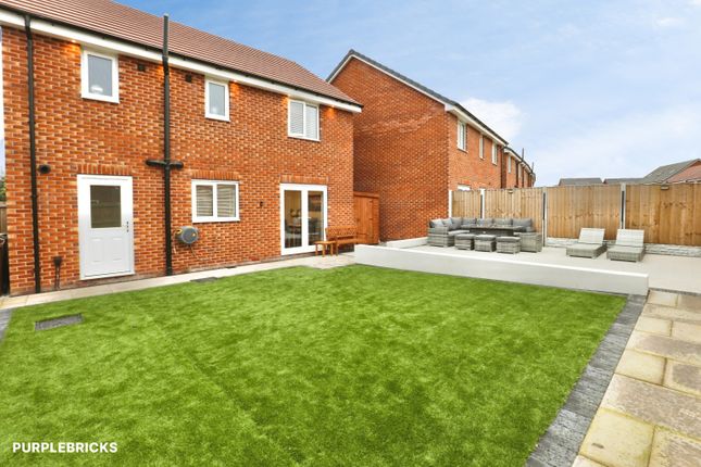 Gadwall Close, Liverpool photo 4