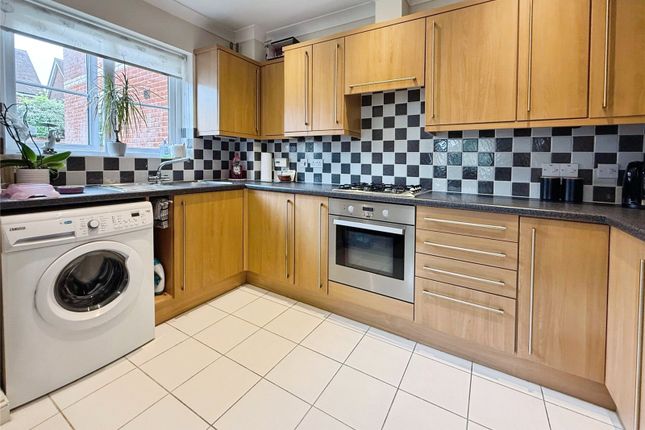 Flat 3, Fair Oak,, Fircroft Close, Reading photo 4
