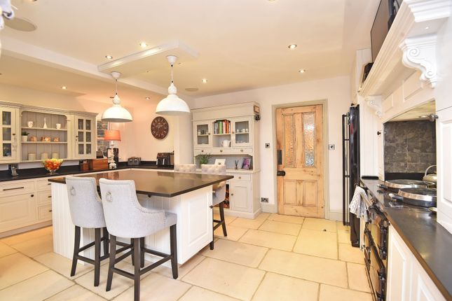 3, Spring Grove, Harrogate, HG1 photo 2