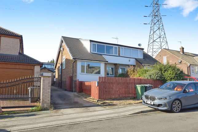 3-bed other on 15, Meadow Park Drive, Pudsey, £250,000